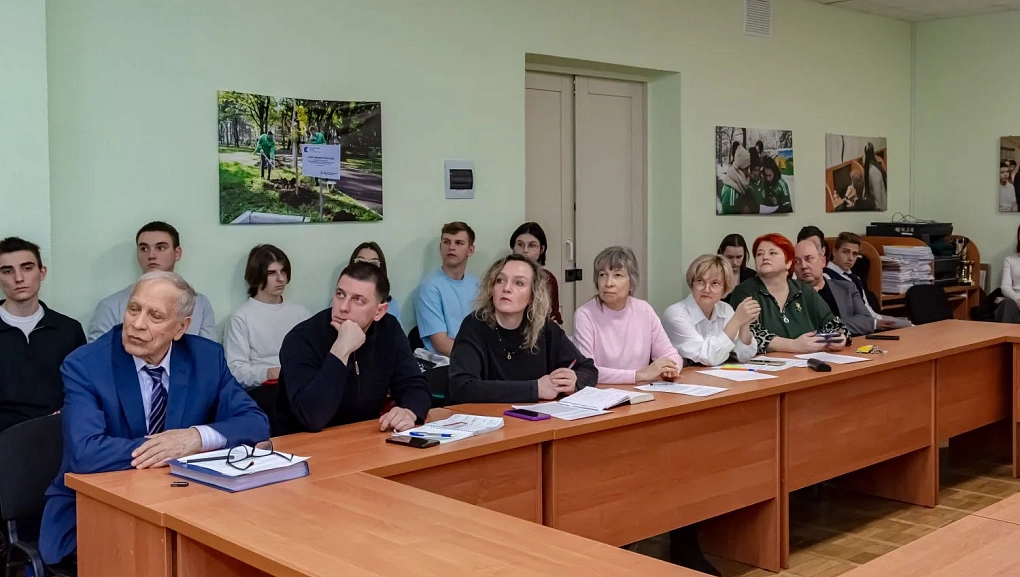 «Math-Driven Discovery: диалог дисциплин»