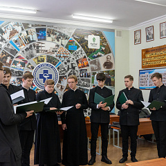 Праздничное Богослужение