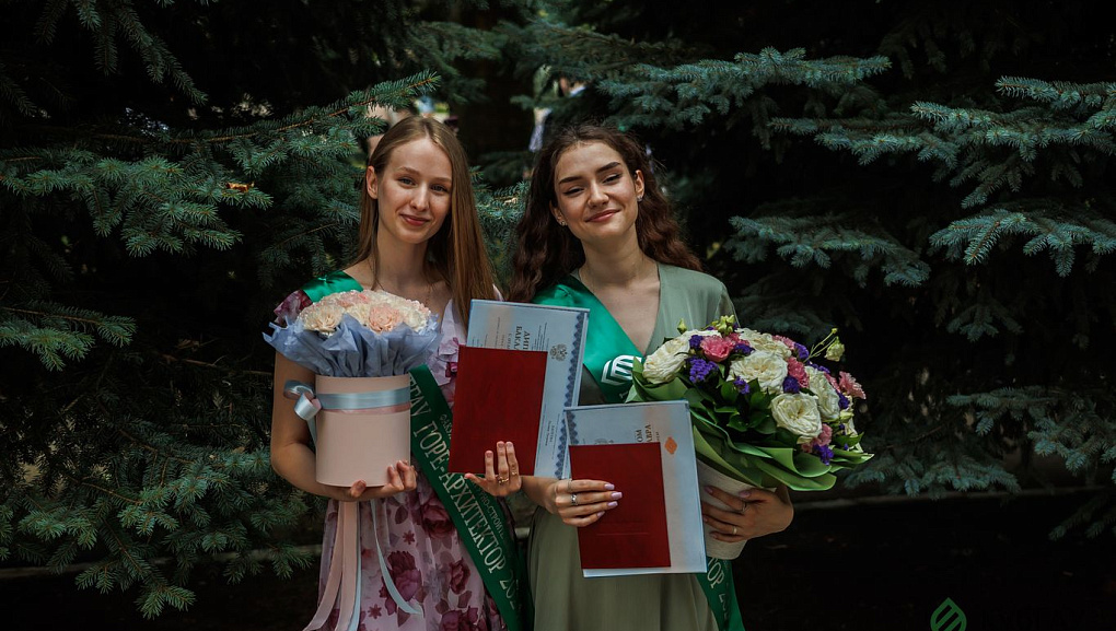 В добрый путь, выпускники!