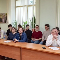 «Math-Driven Discovery: диалог дисциплин»