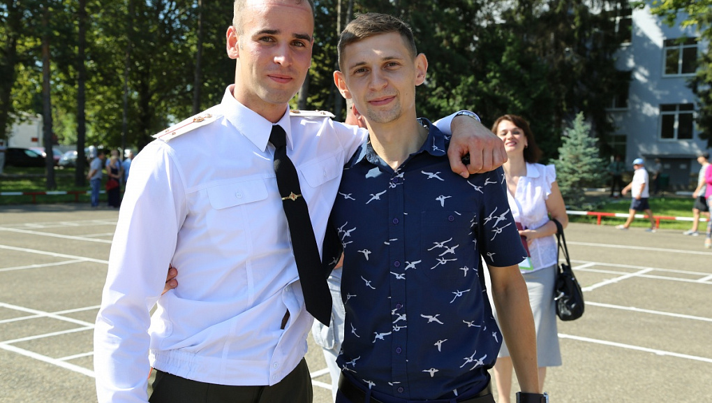 Выпуск офицеров учебного военного центра КубГАУ