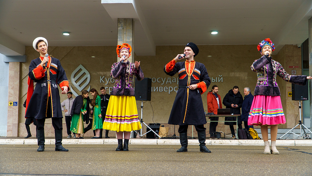 Покупаем наше