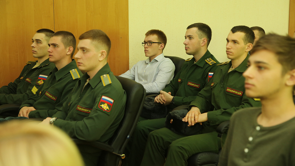 Поблагодарили добровольцев