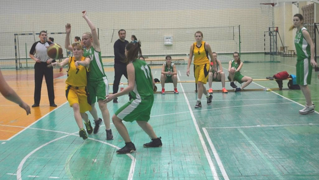 Уверенная победа наших баскетболисток