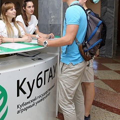 Жаркая пора для поступающих