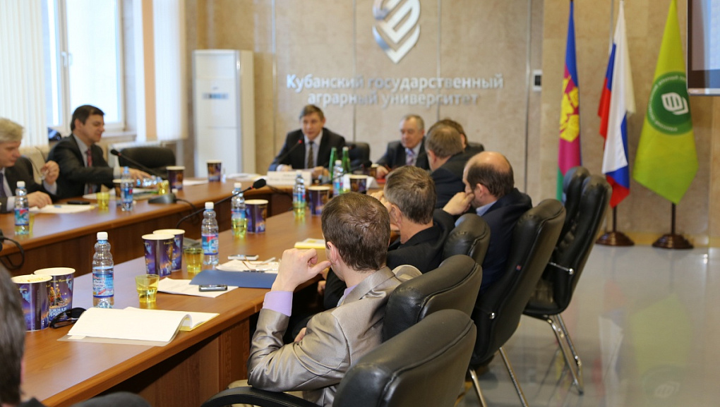 Подписание соглашения КубГАУ с Национальной ассоциацией производителей и семеноводов кукурузы