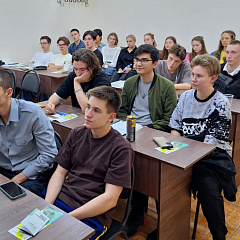 Развиваем международные связи