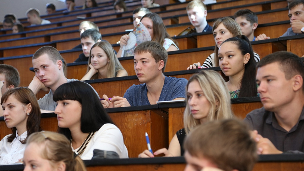 Знакомство с жизнью университета