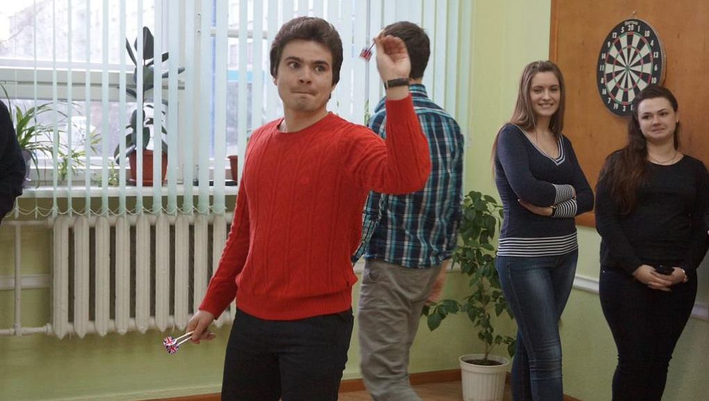 Турнир по дартсу