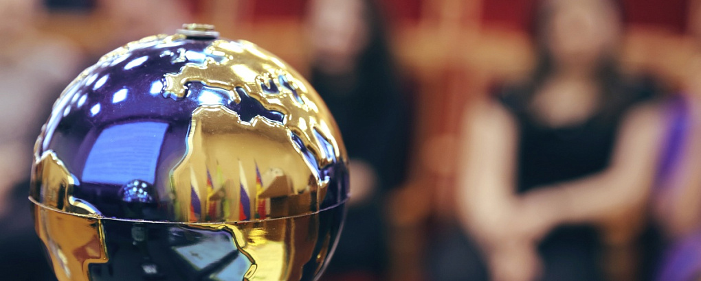 Начнем с достижений!