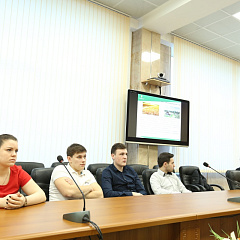 За круглым столом о проблемах и перспективах