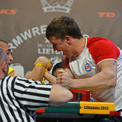 Наш студент - мировой чемпион по армспорту!