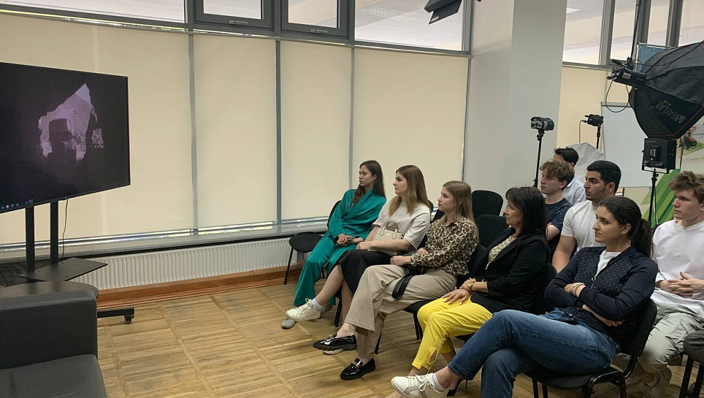 Кинопоказ