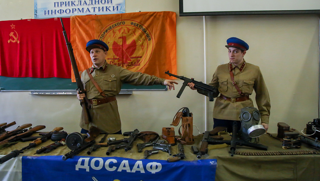 В КубГАУ показали оружие Победы