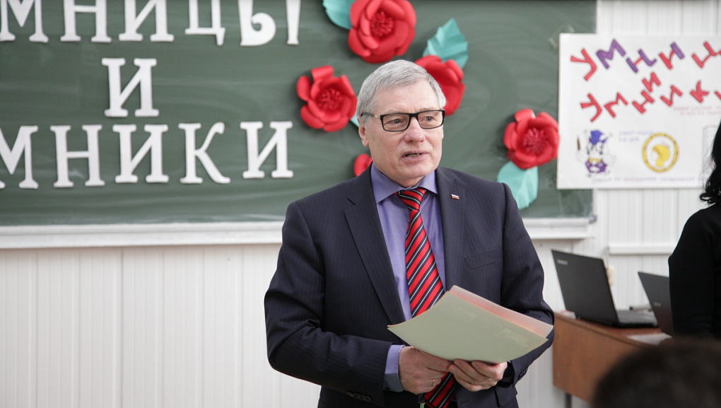 Наши умники и умницы