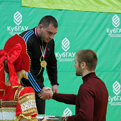 Поздравляем студентов Кубанского ГАУ, победителей и призеров чемпионата по армспорту VII зимней Универсиады вузов Минсельхоза России!