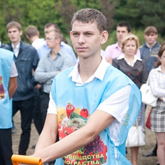 Памяти жертв цунами и наводнений в Японии и Крымске