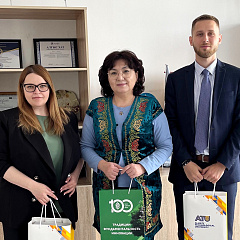 Развиваем международные связи
