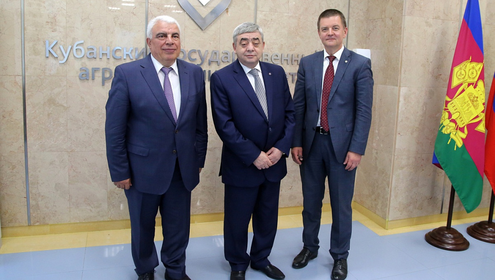 Новый вектор взаимодействия 