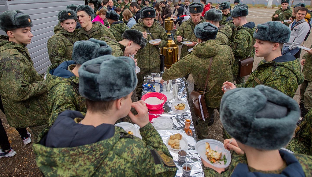 «А ну-ка, парни, конкурс»