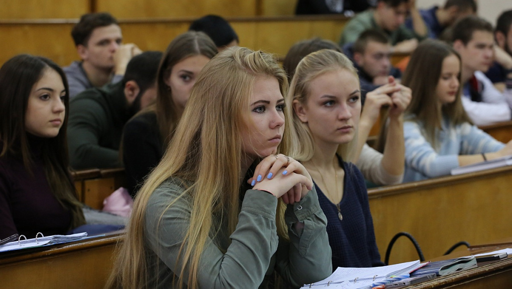 Вспоминая трудные годы войны