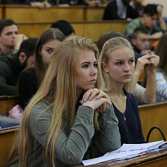 Вспоминая трудные годы войны