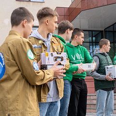 Всё для фронта, всё для победы!