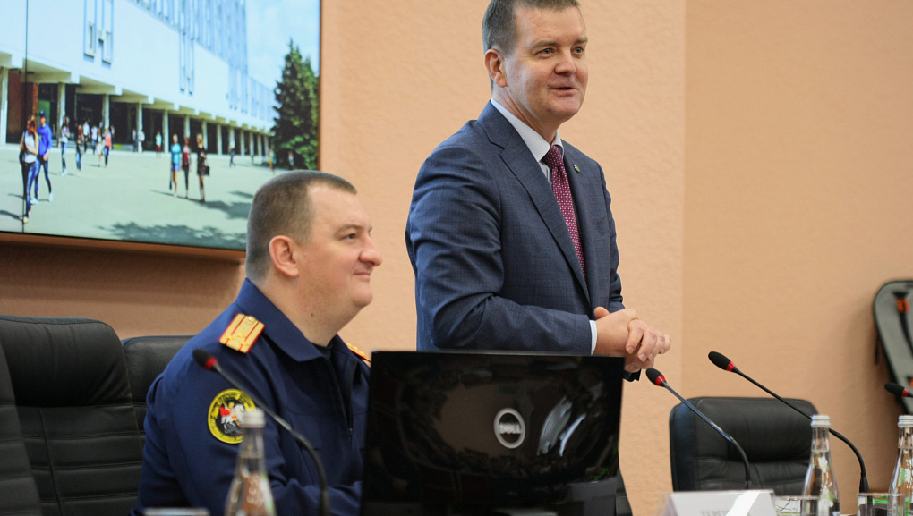 Студенты-юристы встретились с сотрудниками Следкома