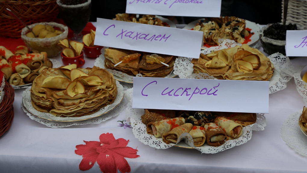 It is Maslenitsa!