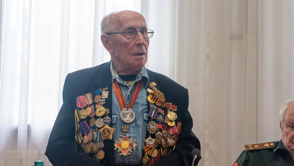 "Я горжусь героем"