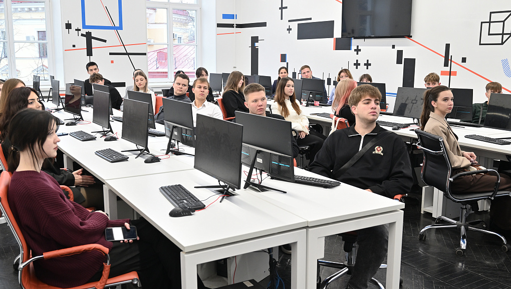 Студенты факультета «Финансы и кредит» КУБГАУ завершили выездной модуль в Санкт-Петербурге 