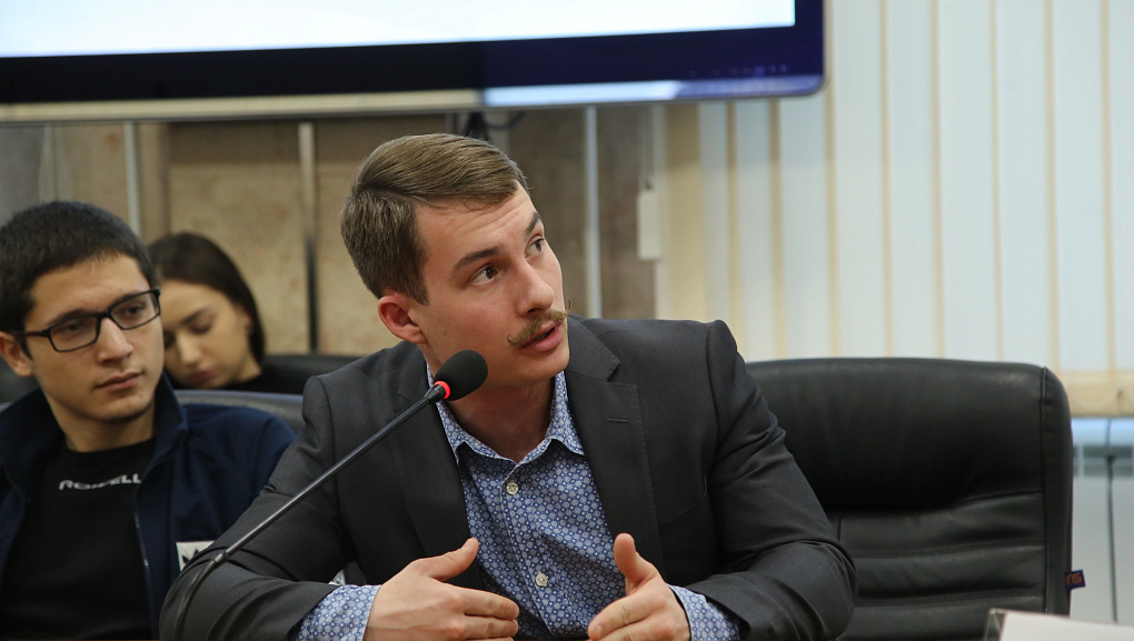 «Диалог на равных» с Героем Советского Союза