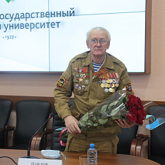 Встреча студентов учетно-финансового факультета с воинами-интернационалистами 