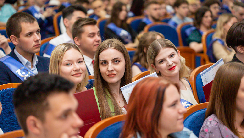 Завершили вручение дипломов о высшем образовании выпускникам Кубанского ГАУ!