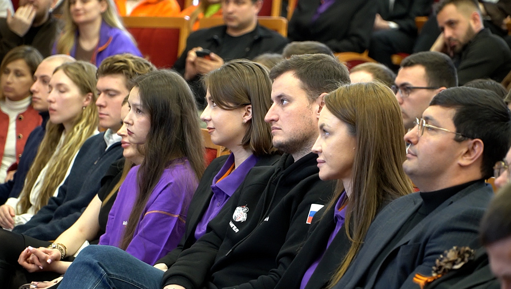 Добровольцы Кубани встретились с Артёмом Метелевым