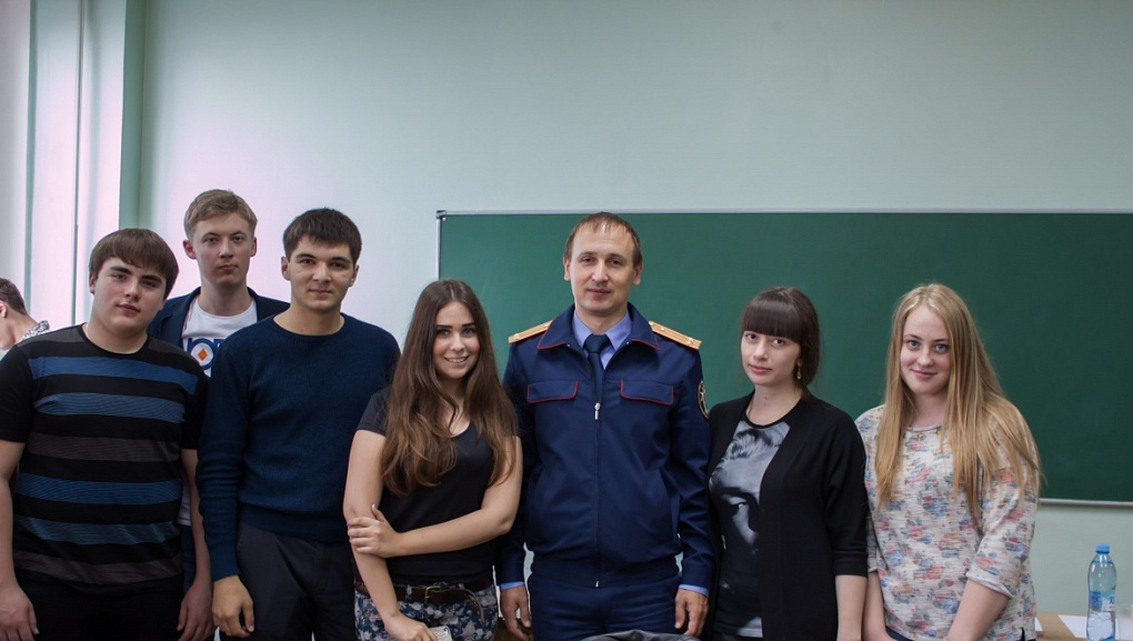 Встреча студентов юрфака с сотрудниками правоохранительных органов