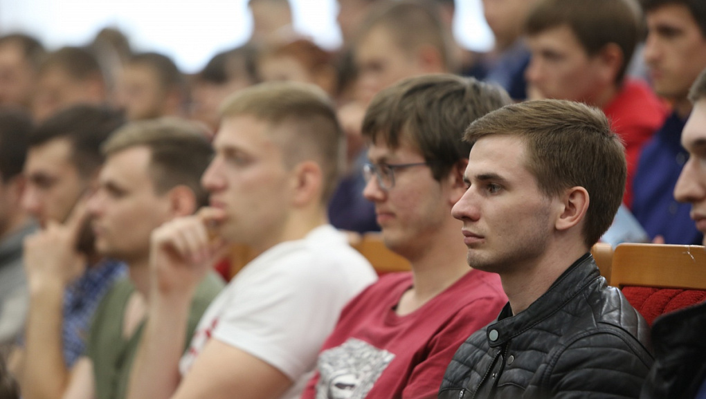 Представители компании «Тандер» провели профориентационную встречу в КубГАУ