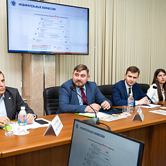Студенты-юристы встретились с членом Центральной избирательной комиссии Антоном Лопатиным