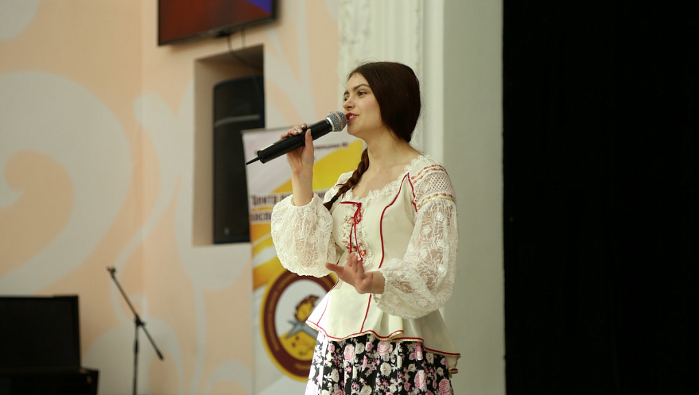  «Пою мое Отечество!»