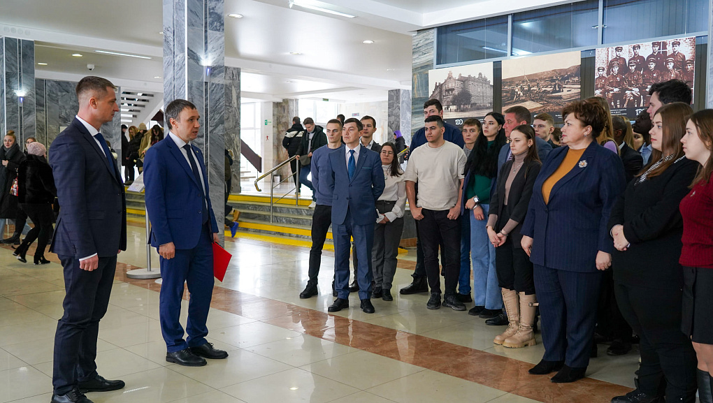 Молодые лица современной науки