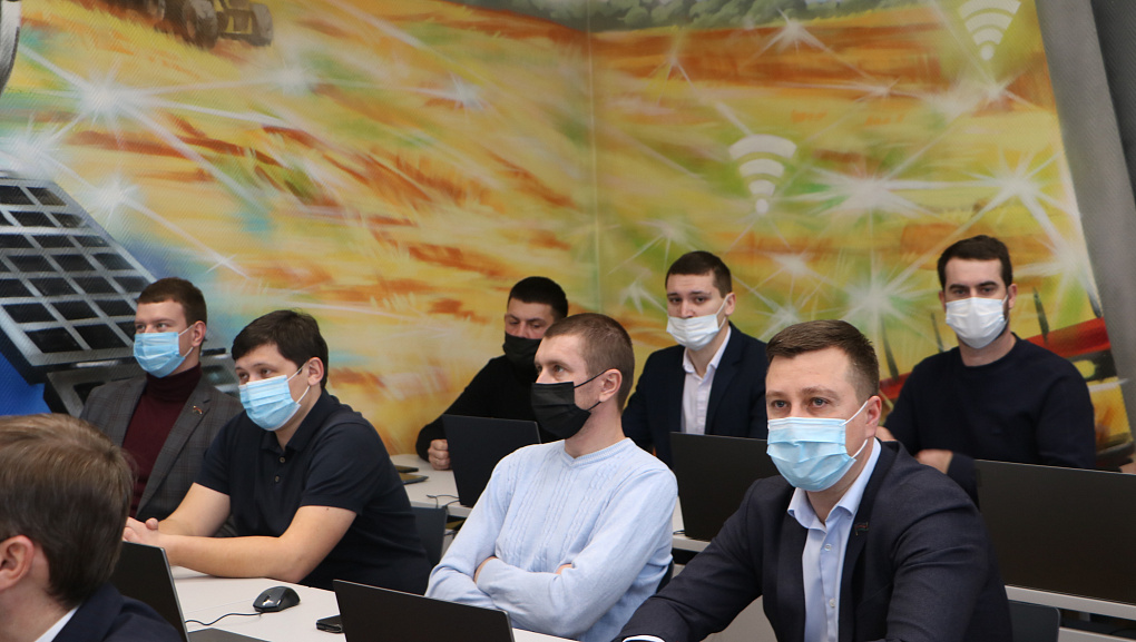 Представители аграрного комитета совета молодых депутатов края и спикеры КубГАУ поговорили о трендах цифрового сельского хозяйства