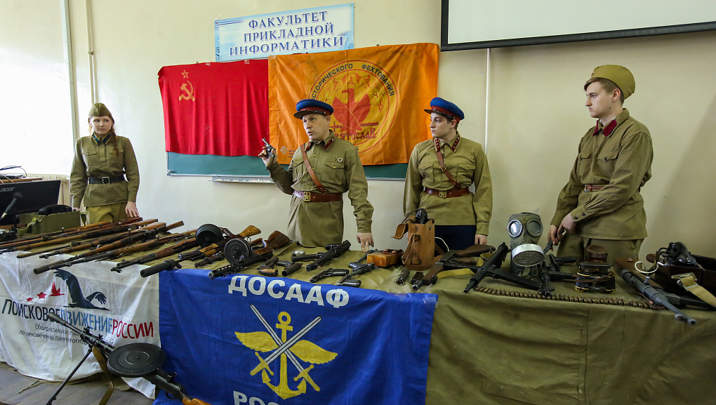 В КубГАУ показали оружие Победы