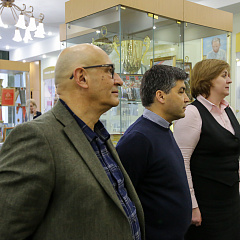 Strengthening Ties with Foreign Colleagues