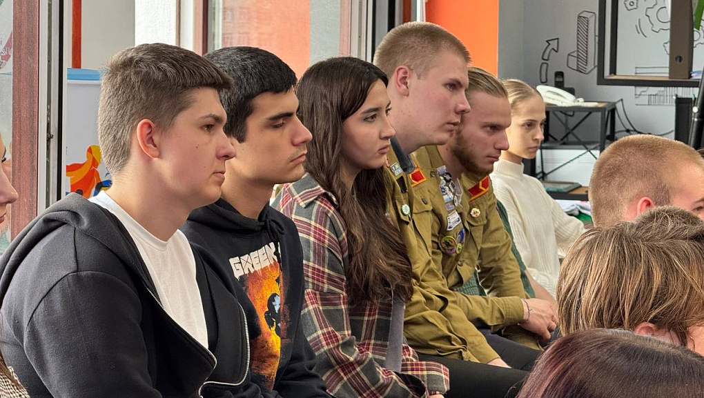 И снова «Поговорим?» с руководителем департамента молодежной политики Краснодарского края!