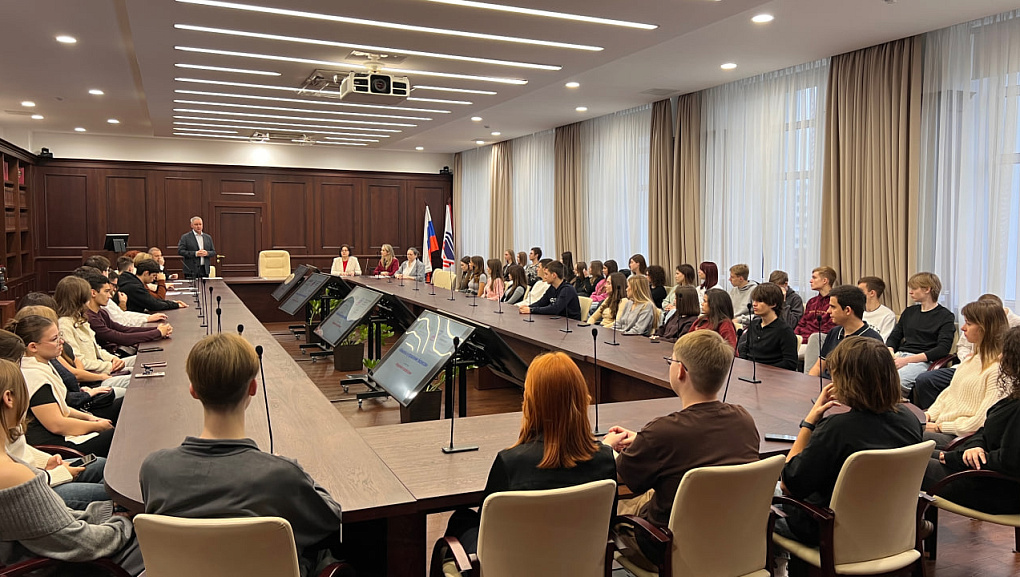 Факультет «Финансы и кредит» реализовал выездной модуль обучения в Москве