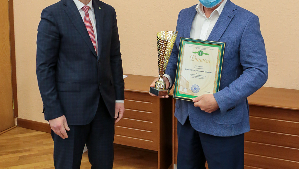 Фестиваль искусств Кубанского ГАУ «В мире жить…» 