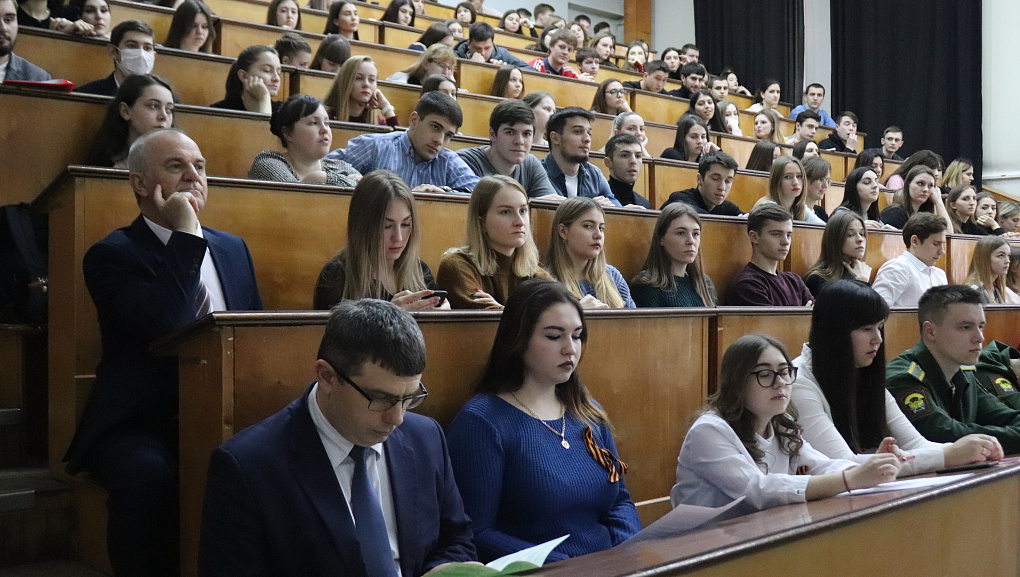 Обсудили соцзащиту населения в годы войны