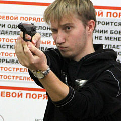 И вновь стрельба, и вновь ученья...