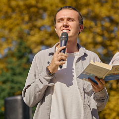 В Кубанском ГАУ прошёл открытый микрофон «Мой Есенин»