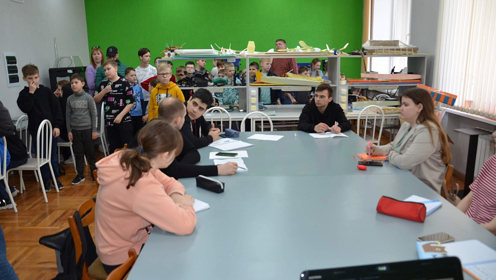 В авиамоделирование с малых лет!